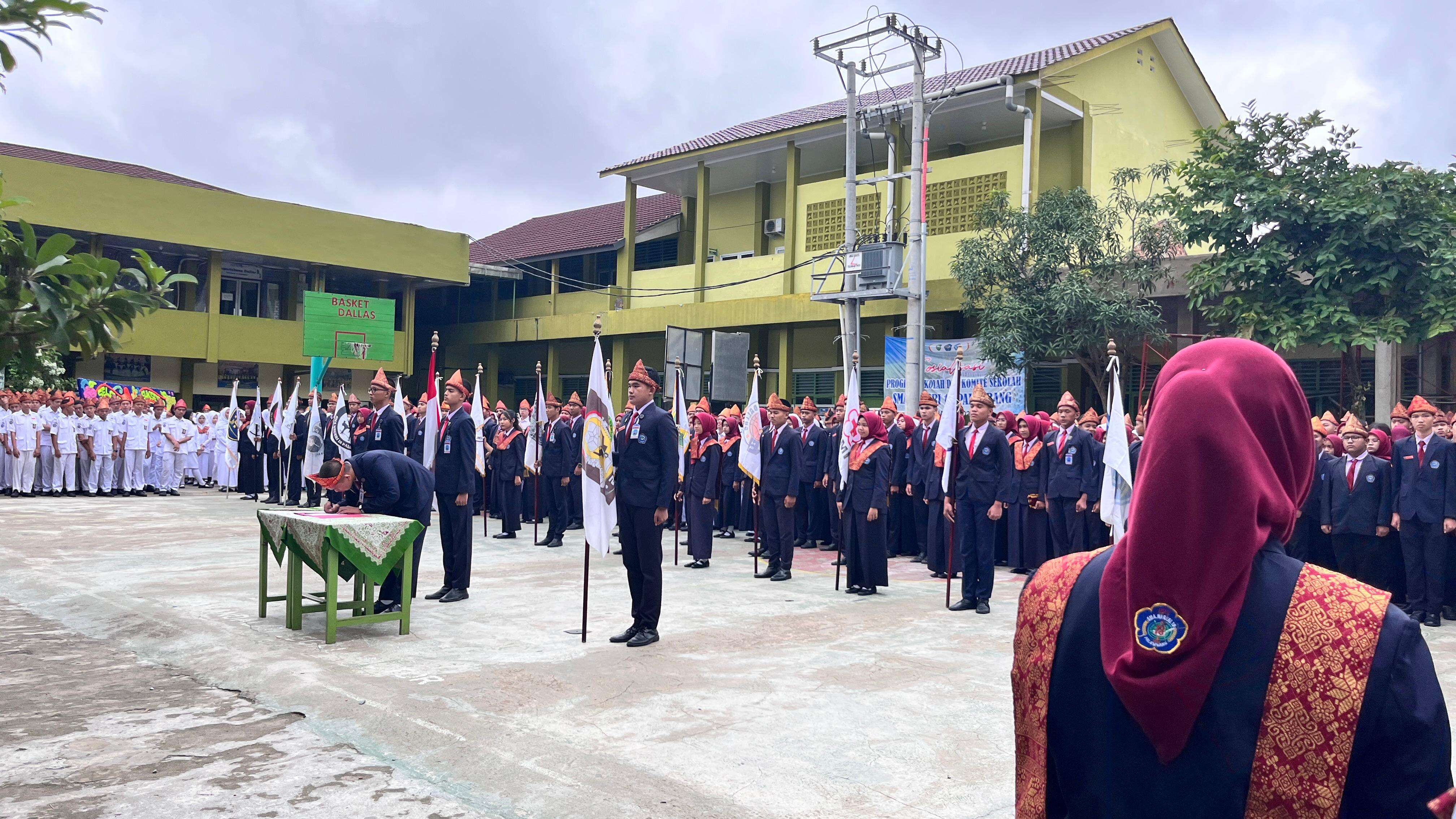 SERAH TERIMA PENGURUS OSIS/MPK/EKSTRAKURIKULER PERIODE 2025/2026 , SMA NEGERI 18 PALEMBANG
